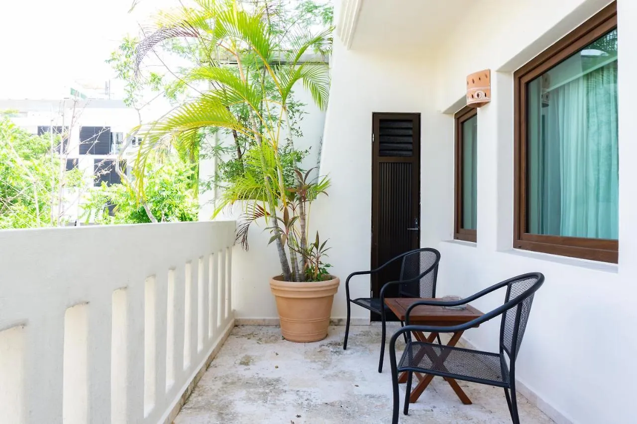 Royal Palms 8 Condo Playa del Carmen 0*,  Messico